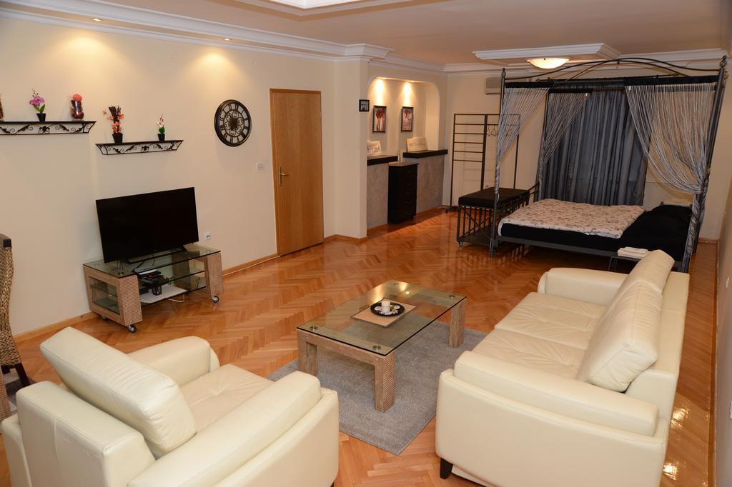 Superior Skopje Apartments Esterno foto