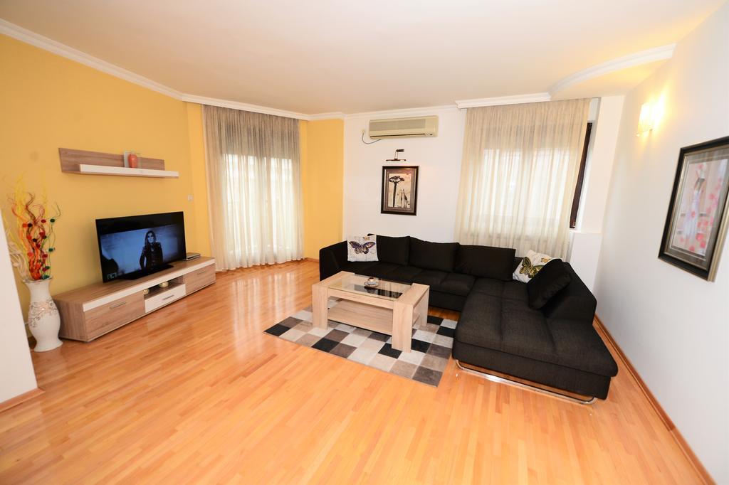 Superior Skopje Apartments Esterno foto